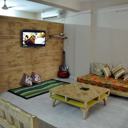 Friends Hostel Ню Делхи Екстериор снимка