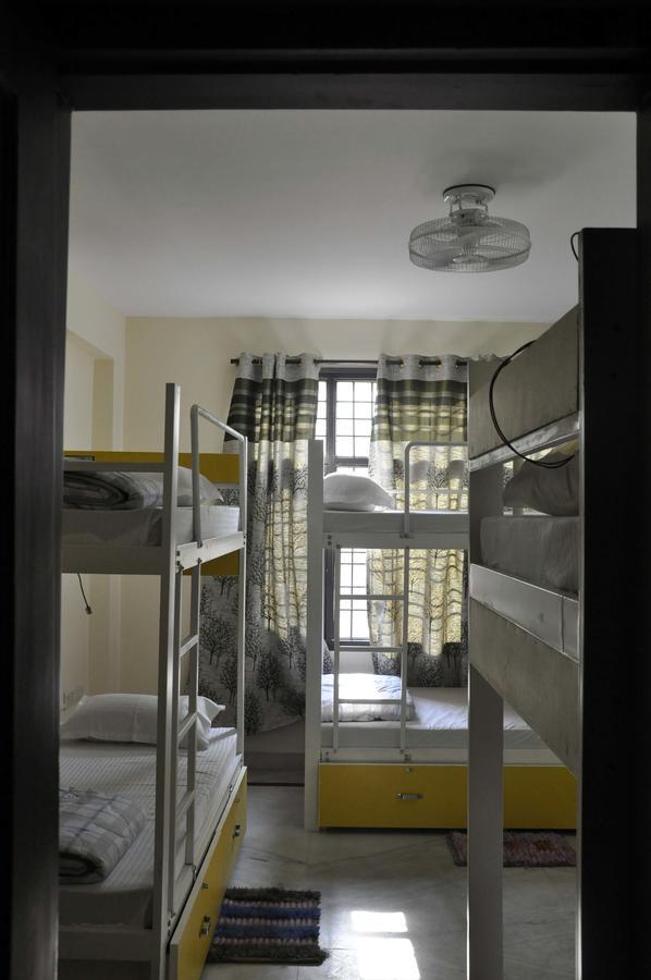 Friends Hostel Ню Делхи Екстериор снимка