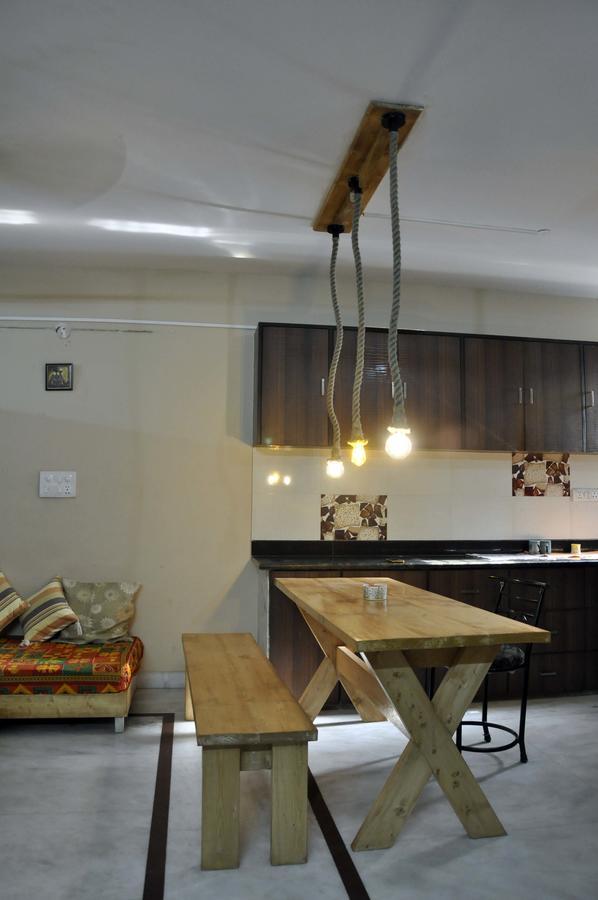 Friends Hostel Ню Делхи Екстериор снимка